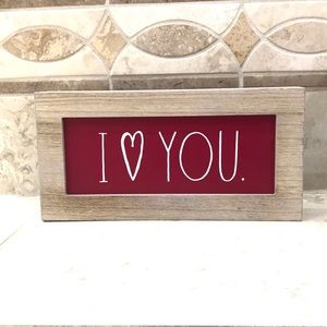 Rae Dunn “ I ❤️ You” Wooden Sign ❤️
